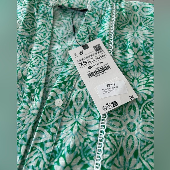 Zara Printed Mini Dress 💚 - Picture 2 of 3